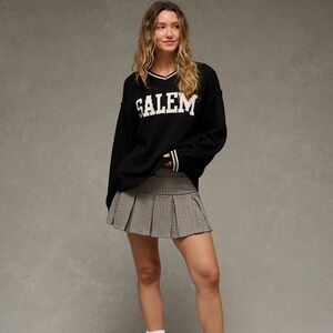 American eagle knit SALEM witchy sweater Black and White